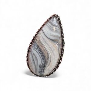 Elegant Silver and striped calcite agate Teardrop Ring